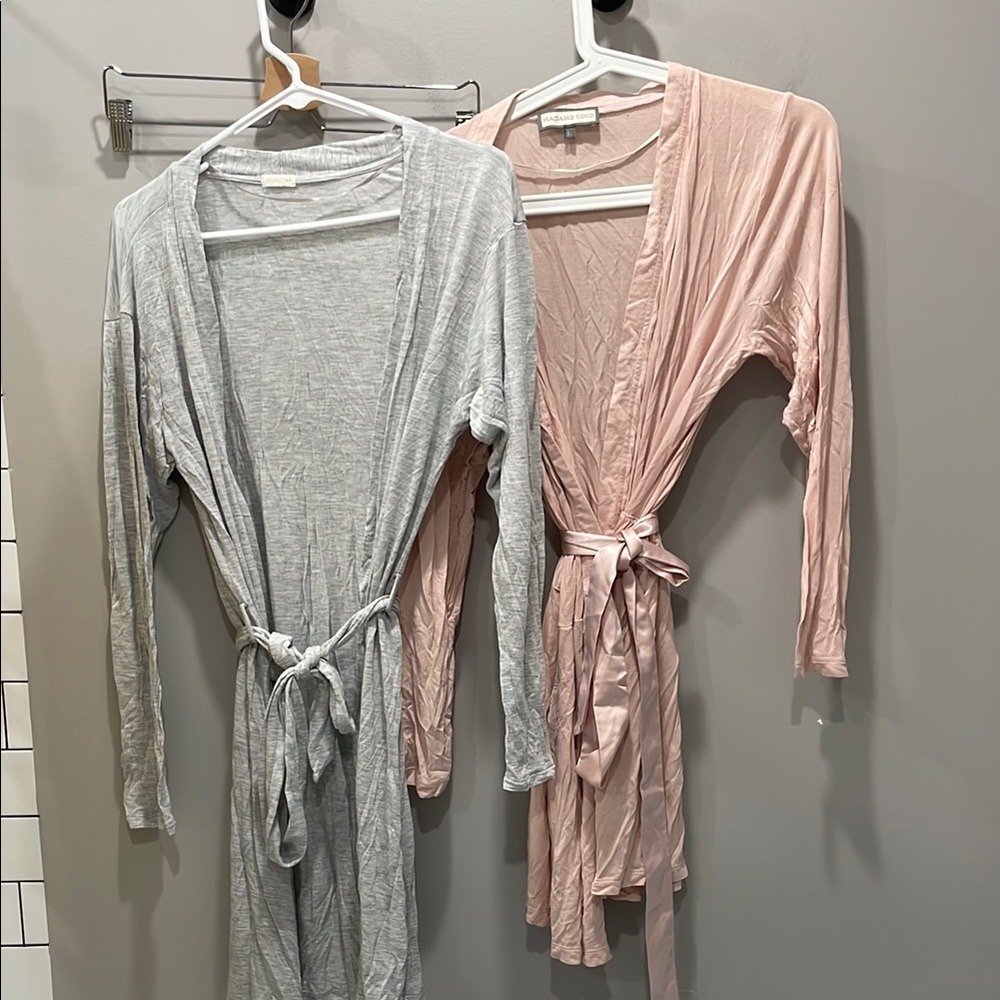 Women's Gray and Pink Robe Set